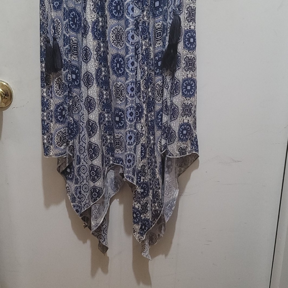 Dress - Picture 5 of 14